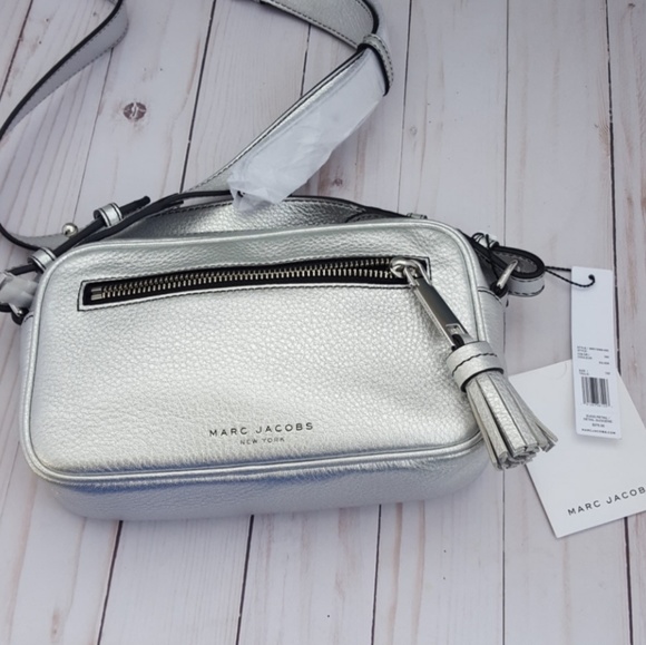 marc jacobs silver crossbody bag